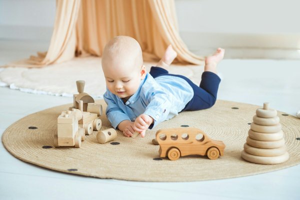 Opter pour des jouets en bois, authentiques et écologiques pour enfant